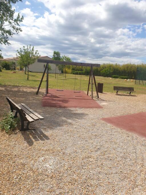 Agreable Villa En Petite Camargue 35 M2 Wifi Gallargues-le-Montueux Exterior photo